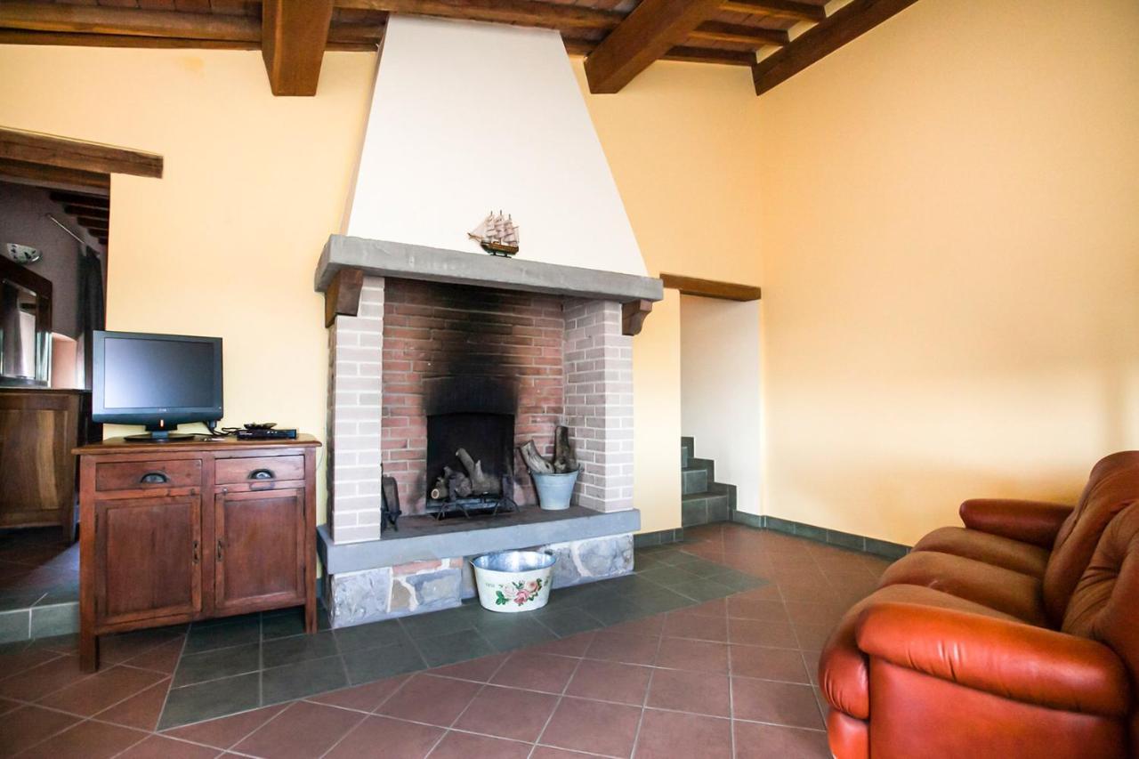 Appartamento Fattoria Le Fonti Poggibonsi Esterno foto